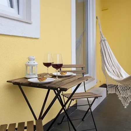 Apartamento Altido Cosy 2br Apt With Terrace In Penha De França, 5mins From The Viewpoint Of Monte Agudo Lisboa