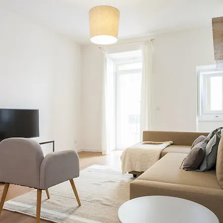 Apartment Altido Cosy 2br Apt With Terrace In Penha De Franca, 5mins From The Viewpoint Of Monte Agudo